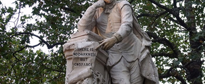 statue of the Bard