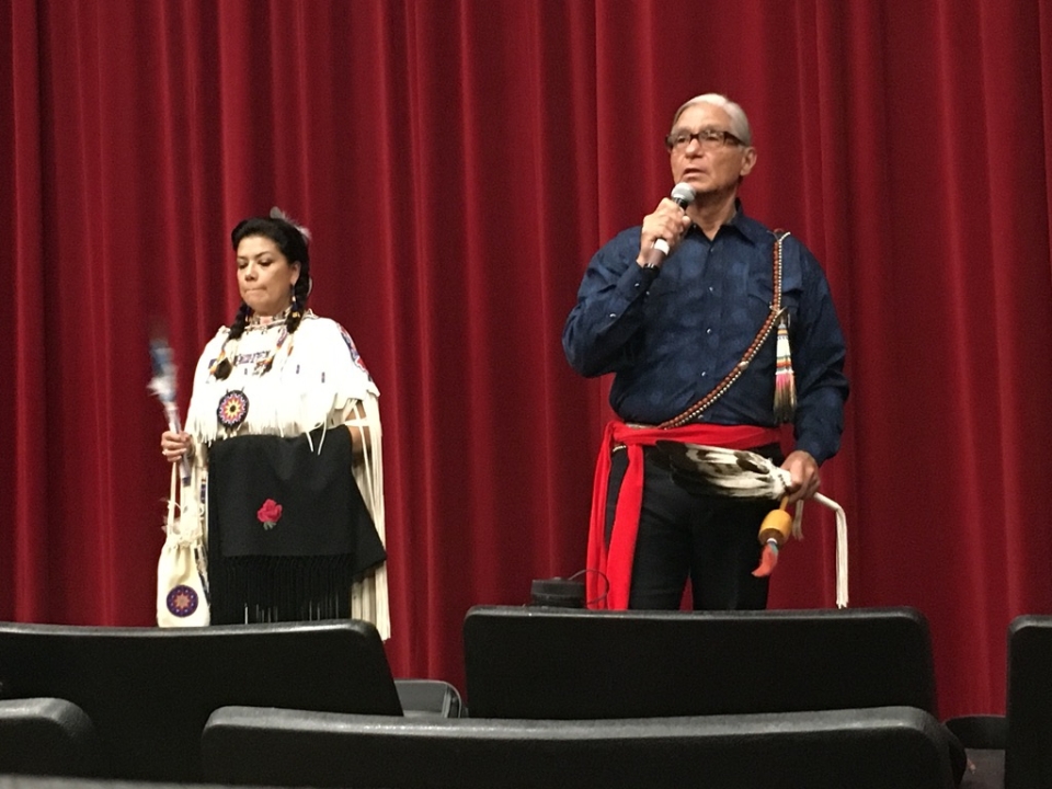 Stanley Holder & Michelle Wise initiate the powwow.