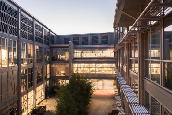 photo of building multi-floor building at twilight